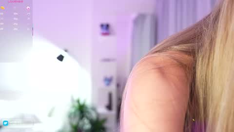 Snapshot of homepleasure chatting on 06-03-26, 01:25 Letty Stephen online show from 06-03-26, 01:25