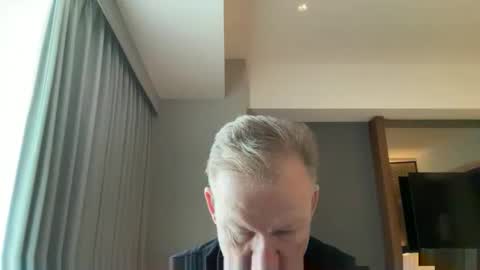 Daffy online show from 12-16-25, 05:34