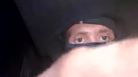 Snapshot of hondacbrrr chatting on 10-18-25, 04:26 hondacbrrr online show from 10-18-25, 04:26