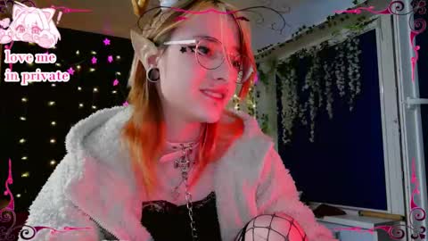 Snapshot of honelin chatting on 02-01-26, 04:16 Honelints boyblonde hair AsterMIntfemboybrown hair online show from 02-01-26, 04:16