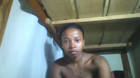 Snapshot of honeria98 chatting on 01-09-26, 03:37 honeria98 online show from 01-09-26, 03:37