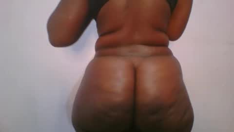 Snapshot of honey_beb chatting on 10-08-25, 05:49 honey_beb online show from 10-08-25, 05:49