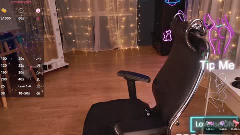 Kristina online show from 01-20-25, 04:55