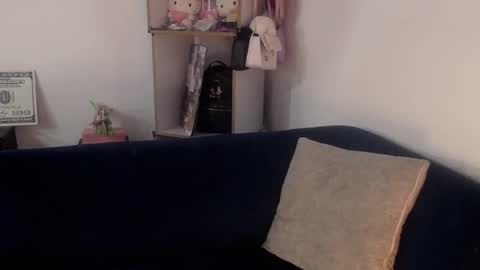 emyy online show from 06-17-26, 02:18