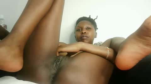 Snapshot of honey_dripx chatting on 05-30-26, 11:07 Peng online show from 05-30-26, 11:07
