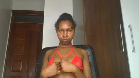 Snapshot of honey_dripx chatting on 07-02-26, 07:09 Peng online show from 07-02-26, 07:09