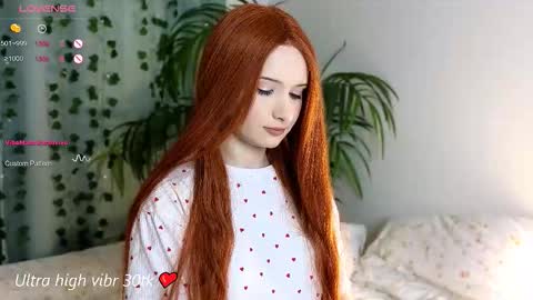 Snapshot of honey_letty chatting on 11-05-25, 05:35 LETTY online show from 11-05-25, 05:35