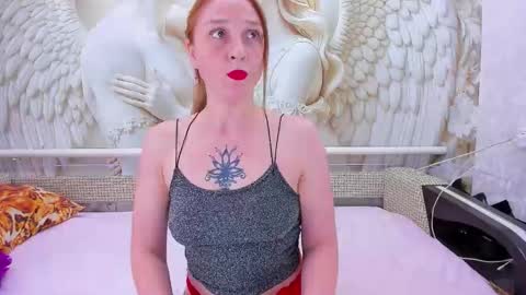 Snapshot of honey_rabbits chatting on 02-16-26, 10:33 CHRISTIE and HERALD online show from 02-16-26, 10:33