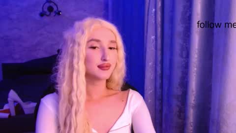 honey_sunset online show from 11-07-25, 09:59