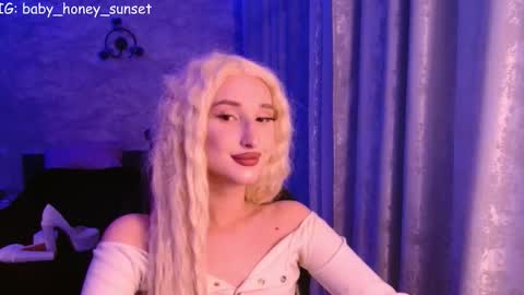 Snapshot of honey_sunset chatting on 01-11-26, 07:08 honey_sunset online show from 01-11-26, 07:08