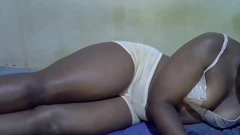 honey_sunshiny online show from 05-29-26, 07:39