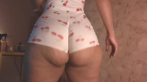 Honey-Sweett online show from 04-17-26, 10:29