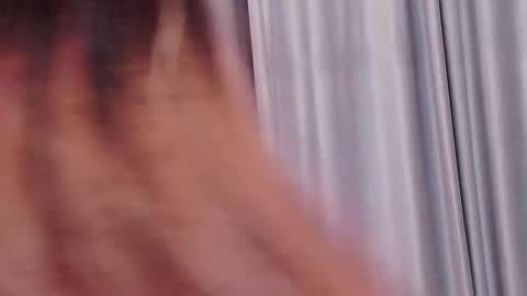 yani  online show from 12-23-24, 11:49