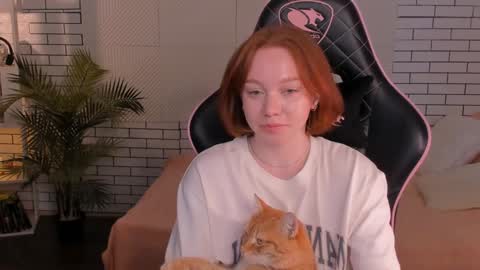 honeyautumn online show from 12-11-24, 05:32