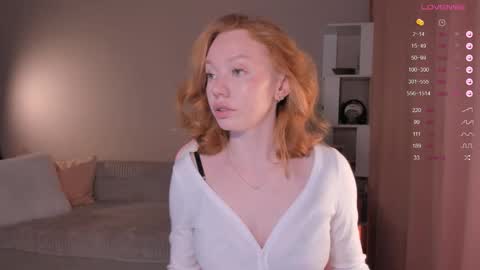 honeyautumn online show from 10-16-25, 11:39