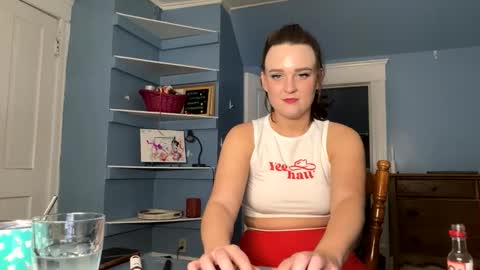 Snapshot of honeydrippinbunny chatting on 05-27-26, 01:57 HoneyDrippinBunny online show from 05-27-26, 01:57