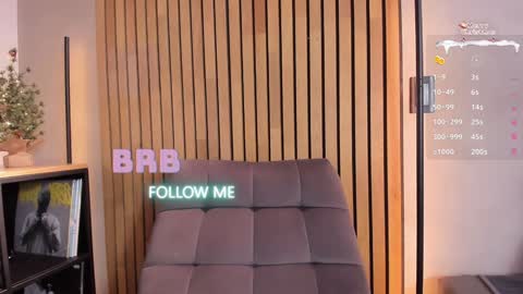 Sofia independent model online show from 12-15-24, 02:27