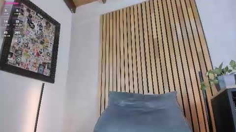 Sofia independent model online show from 07-11-26, 10:40