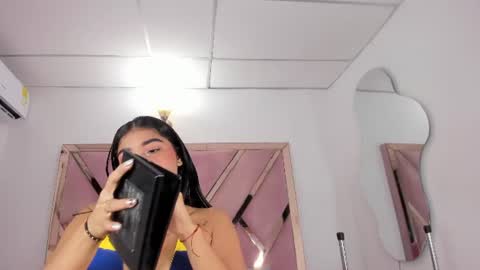 honeyht online show from 07-30-26, 12:15