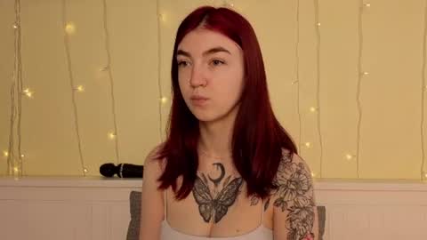 Snapshot of honeykadakia chatting on 06-12-26, 07:18 Jane online show from 06-12-26, 07:18