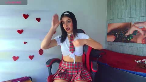 Snapshot of honeyluxe_ chatting on 03-08-26, 04:27 HONEY LUXE online show from 03-08-26, 04:27