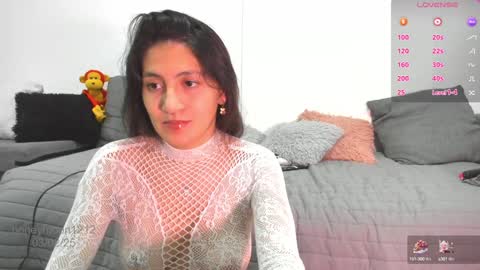 Snapshot of honeymoon1212 chatting on 02-06-25, 01:16 Mila K online show from 02-06-25, 01:16