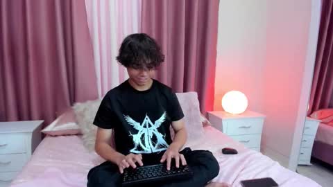 honeymoon_sariel online show from 10-16-25, 07:37