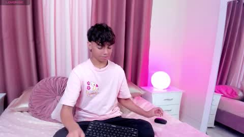 honeymoon_sariel online show from 10-22-25, 01:55