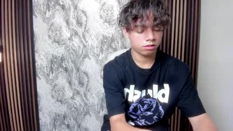 honeymoon_sariel online show from 04-23-26, 01:46