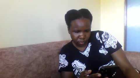 Honeymuny online show from 11-04-25, 07:18