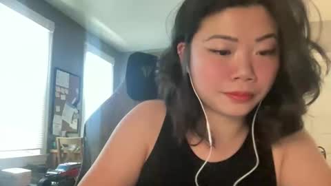 HoneySunshineNeko online show from 04-24-26, 03:58