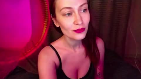 Snapshot of honeyy_bun chatting on 05-13-26, 10:45 honeyy_bun online show from 05-13-26, 10:45