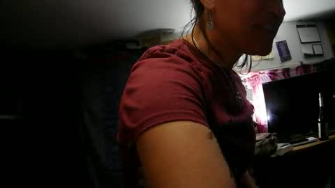 Snapshot of hoodoou chatting on 02-04-26, 04:07 hoodoou online show from 02-04-26, 04:07