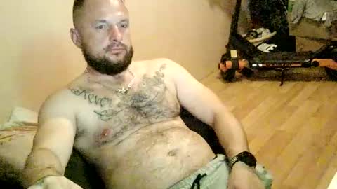 Snapshot of hoops891 chatting on 09-20-25, 10:11 Hoops891 online show from 09-20-25, 10:11