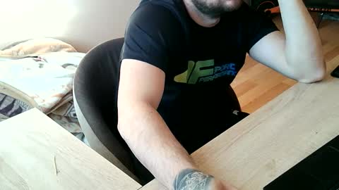 Snapshot of hoops891 chatting on 10-26-25, 12:55 Hoops891 online show from 10-26-25, 12:55