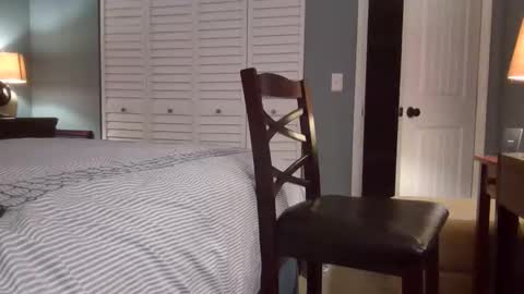 hooshung_mvers8 online show from 03-31-26, 12:45