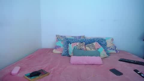 Snapshot of hoot_alicee chatting on 01-09-26, 08:21 ONLYFANS online show from 01-09-26, 08:21