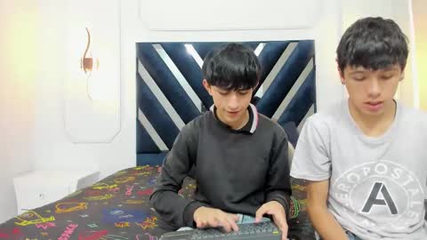 hoot_booys_ online show from 11-20-25, 07:57