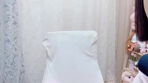 Snapshot of horinatori chatting on 09-22-25, 02:35 Rina online show from 09-22-25, 02:35