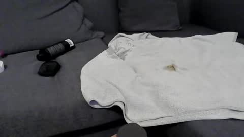 Snapshot of hornboy43 chatting on 07-14-26, 07:30 Oliver Saints online show from 07-14-26, 07:30