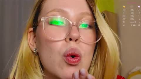 Snapshot of horney_audrey chatting on 01-16-25, 02:19 Audrey online show from 01-16-25, 02:19