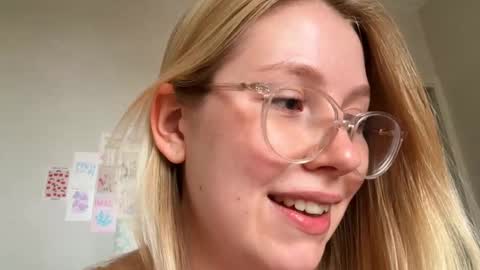 Snapshot of horney_audrey chatting on 10-02-25, 02:29 Audrey online show from 10-02-25, 02:29