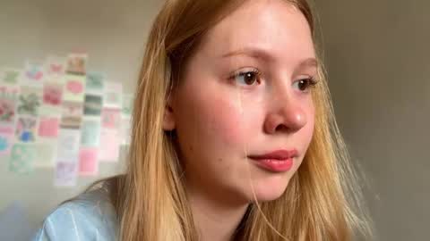 Audrey online show from 05-19-26, 02:40