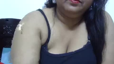 Snapshot of horneydesibabe chatting on 12-30-24, 04:40 horneydesibabe online show from 12-30-24, 04:40