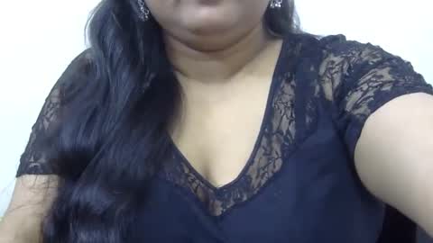Snapshot of horneydesibabe chatting on 01-12-25, 04:08 horneydesibabe online show from 01-12-25, 04:08