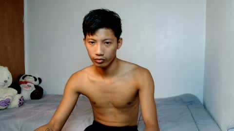 Snapshot of horny_asianmoreno chatting on 07-22-26, 05:21 ROGER online show from 07-22-26, 05:21