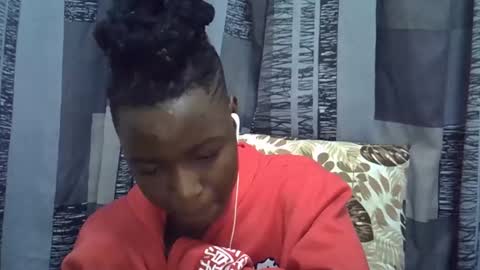 Leila online show from 04-06-26, 06:36