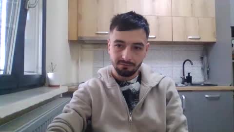 Snapshot of horny_couple9600 chatting on 12-20-25, 11:39 horny_couple9600 online show from 12-20-25, 11:39