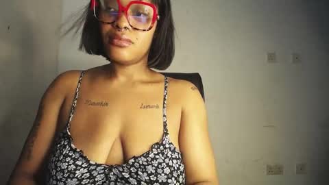 Snapshot of horny_ebonygirl_ chatting on 05-07-26, 07:03 horny_ebonygirl_ online show from 05-07-26, 07:03