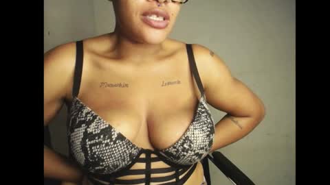 Snapshot of horny_ebonygirl_ chatting on 05-15-26, 07:43 horny_ebonygirl_ online show from 05-15-26, 07:43